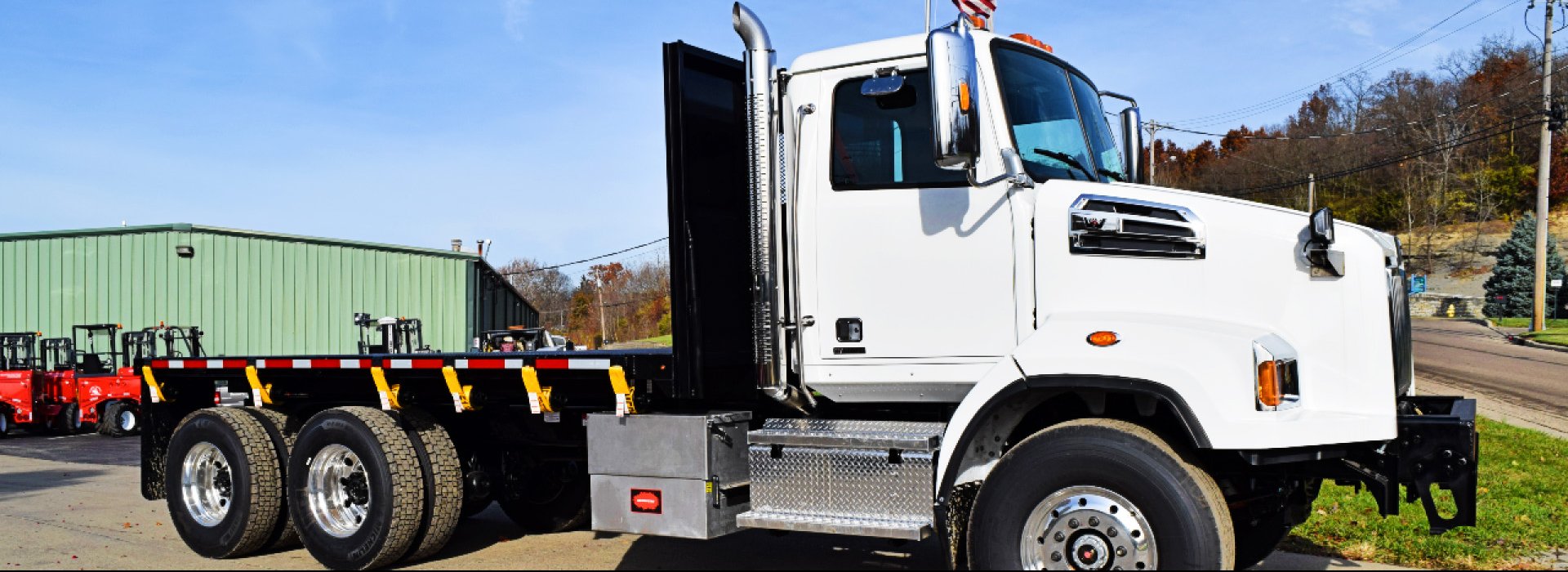 flatbed truck